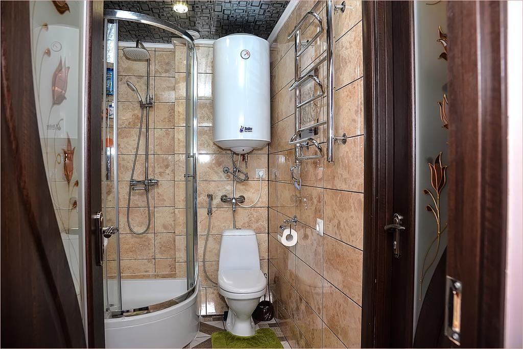 Vip-Apartments Angel Palas Chernivtsi Exterior photo